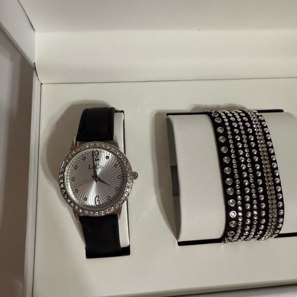 L & Co Timepieces Accessories Black and Silver Tan and Gold Watch Sets main image 4